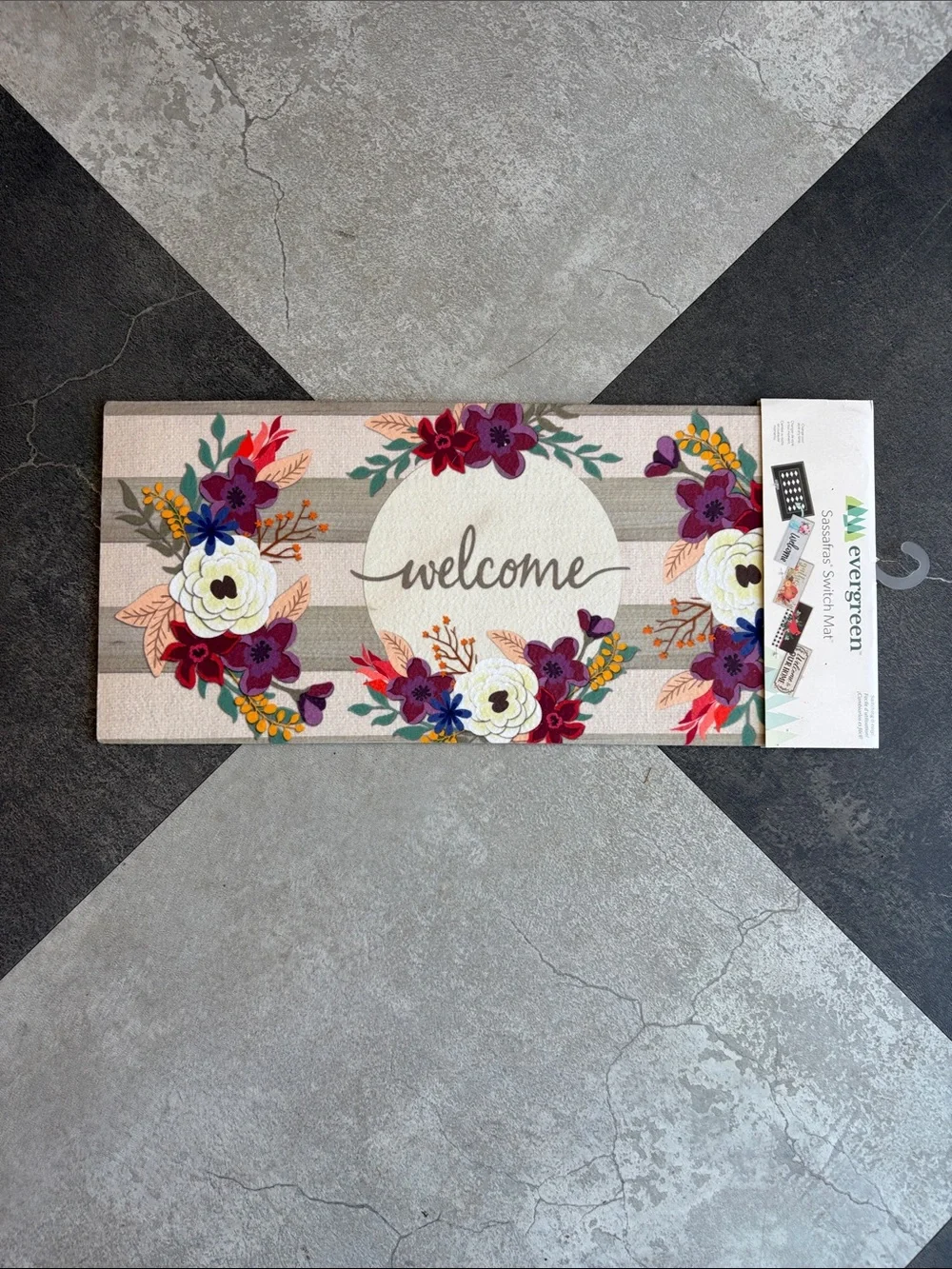 Evergreen Floral 'Welcome' Sassafras Door Mat Insert in Cream and Multicolor